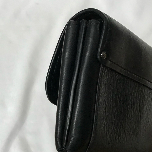 Coach Drifter Wallet with Mixed Leathers & Turnlock Closure EUC - Picture 5 of 12